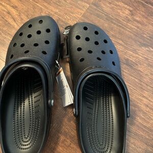 Men’s crocs